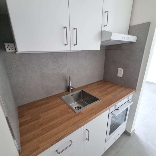 Giubiasco - Locale Hobby/Studio Multiuso in Affitto 2