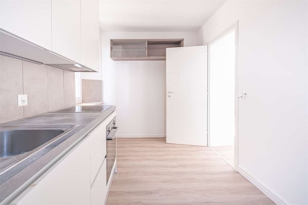 Tegna - Palazzina con 4 appartamenti in vendita 4