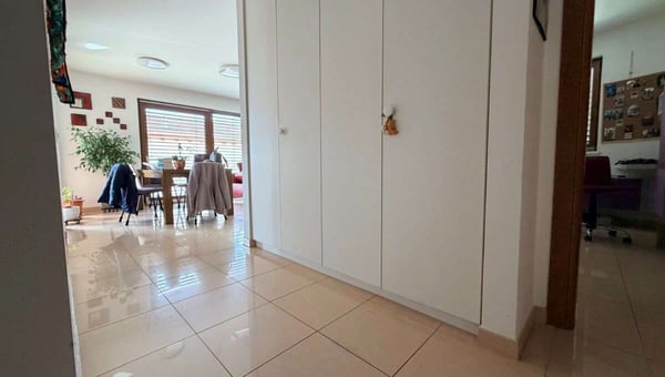 Bioggio - ampio 4,5 con vista lago 6