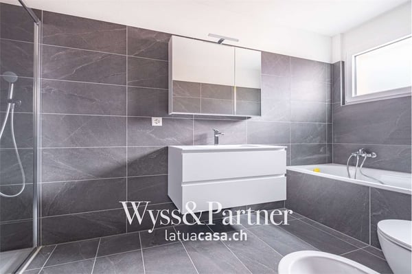 Bellissima casa di nuova costruzione 8