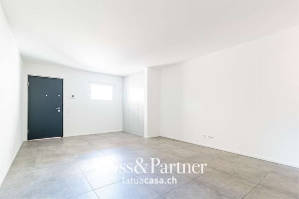 Biasca - luminoso appartamento di 2.5 locali 3