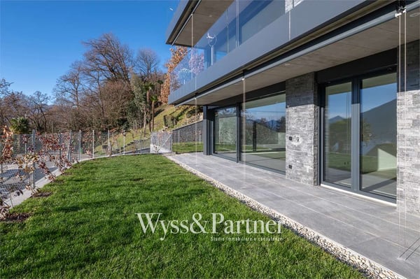 Minusio - splendido appartamento di 4.5 con giardino 11