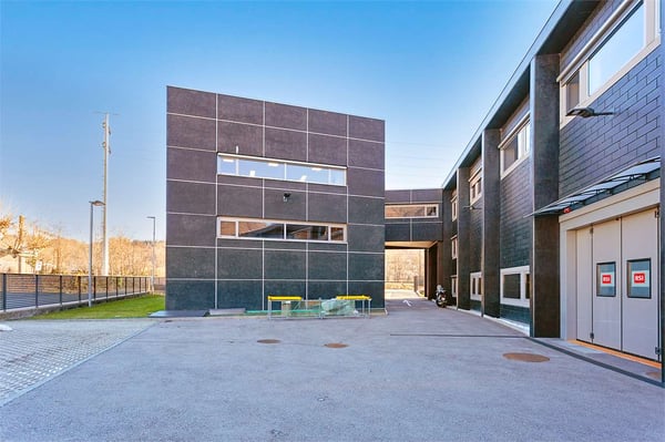 Lamone - In affitto spazi commerciali modulabili 2