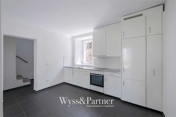 Casa di 3.5 locali su tre livelli a Quartino 2