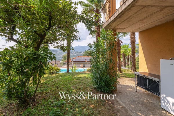 3,5 locali con giardino privato, terrazza e piscina a Pregassona 12
