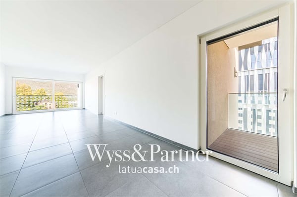 Mendrisio moderno appartamento di 3.5 locali con giardino 2