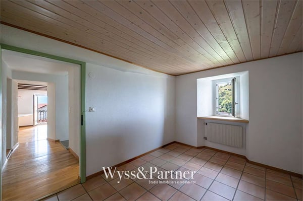 Brè sopra Lugano -Ampio duplex di 4.5 locali con giardino 9