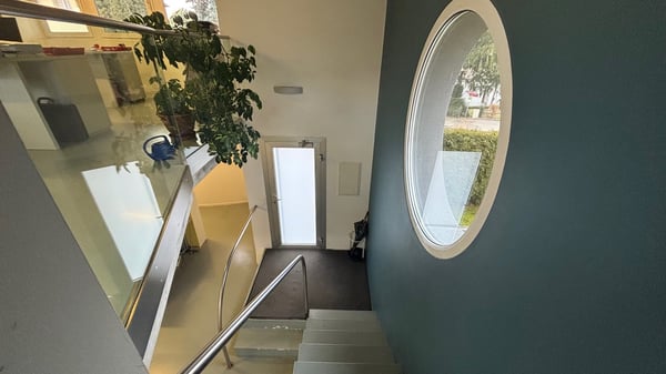 TESSERETE - Modernes Büro mit 2 Räumen 6