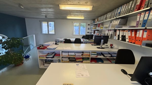 TESSERETE - Modernes Büro mit 2 Räumen 4