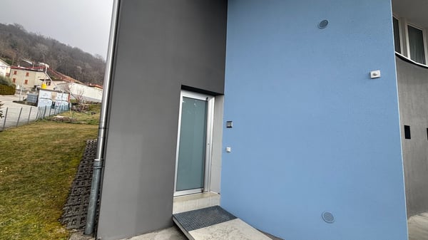 TESSERETE - Modernes Büro mit 2 Räumen 12