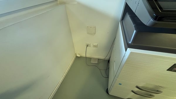 TESSERETE - Modernes Büro mit 2 Räumen 5