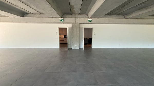 MEZZOVICO - ufficio nuovo, luminoso e divisibile 13