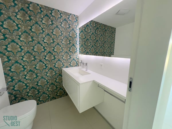 Elegante attico con grandissima terrazza coperta 11