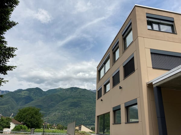 Ultimo spazio commerciale al 2° piano 9
