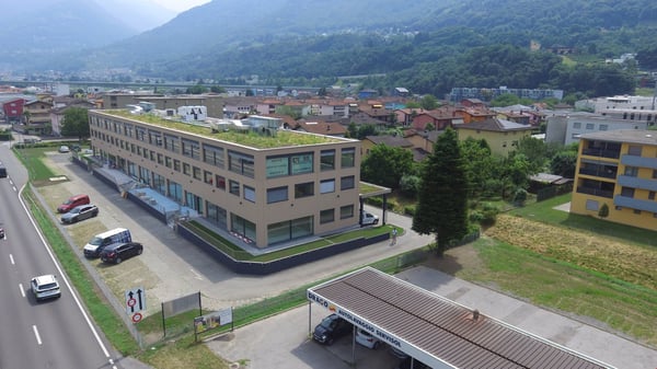 Ultimo spazio commerciale al 2° piano 1