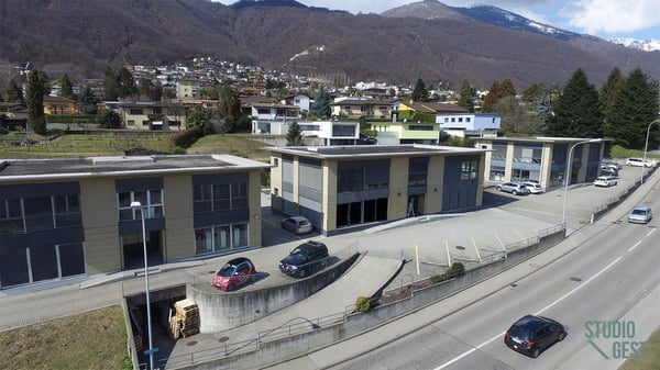 Magazzino in affitto – Manno, Via Cantonale 1