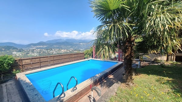 Soleggiata,  Tranquillità,  Spaziosa Villa  indipendente con giardino, piscina 2