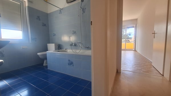 Comodità, Centrale, Luminoso Appartamento con ampia terrazza, garage e posto auto 13