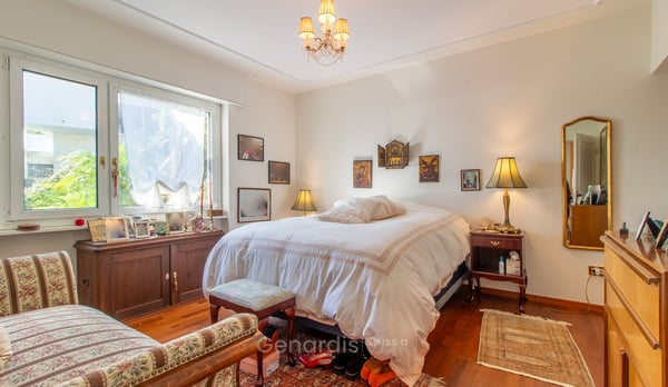 Elegante Attico con Vista Aperta e Piscina Panoramica – Porza (Lugano) 24