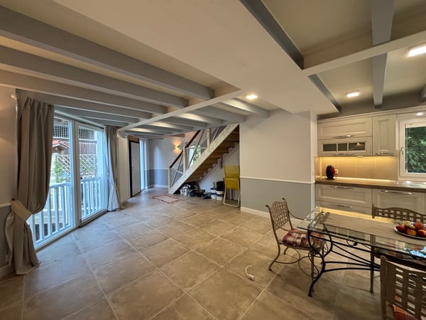 Ferienhaus in Der Nähe von Figino/Lugano / Graziosa casa con terrazzo, doppio box auto + posteggio 3