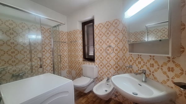 Ampia Casa di Nucleo, Vista aperta, con Terrazza, Posti auto, Giardino privato 16