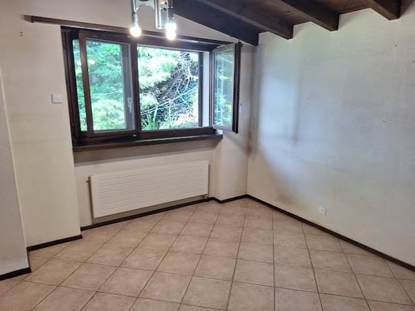 Soleggiata,  Tranquillità,  Spaziosa Villa  indipendente con giardino, piscina 13