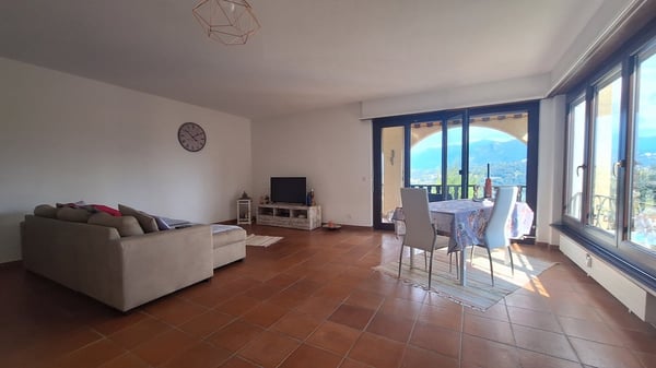 Vista lago,  Spazioso appartamento di 1.5 locali con Terrazza,  piscina ad Agno 13