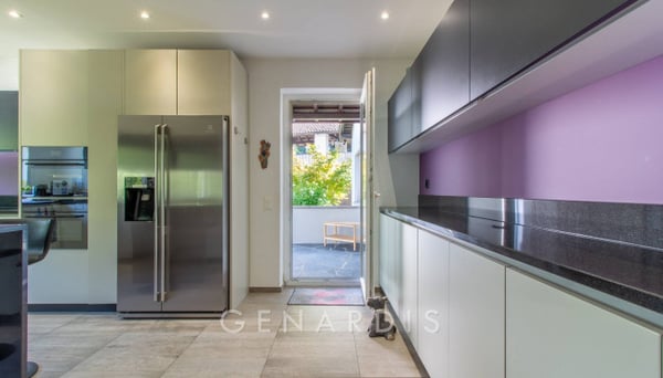 Rara opportunità - Villa uni/bifamiliare con piscina, terreno e privacy 6