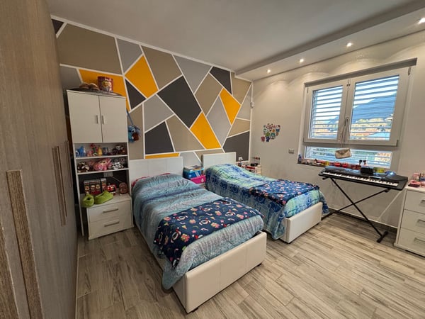 Villa indipendente con 1000 mq di giardino a soli 10 min. dalla Svizzera 9