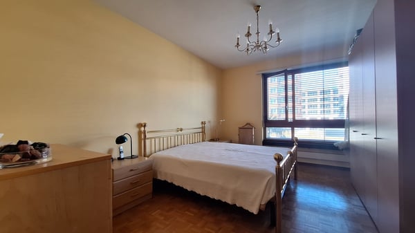 Fronte Lago di Lugano, Spazioso Appartamento loc 3,5, due bagni,  con Terrazza, cantina. 15