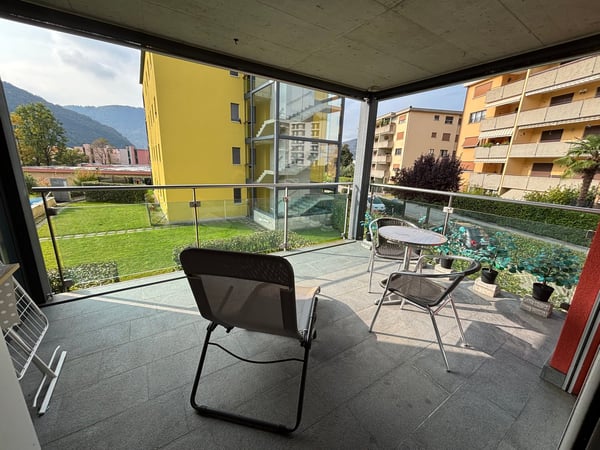 Moderno 1,5/2 locali ammobiliato con terrazzo e piscina 8