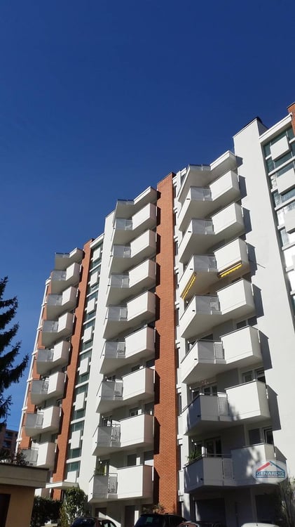 Soleggiato, Comodità, Attico loc 2,5, con due terrazze, posto auto 1