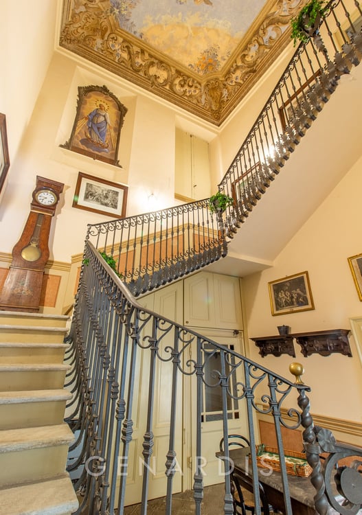 Affascinante villa storica del 1850 a breve distanza dalla Svizzera 9