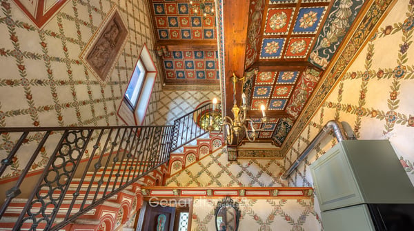 Villa storica di grande fascino, con forte carattere storico e decorativo. 22