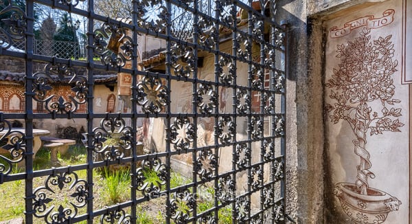 Villa storica di grande fascino, con forte carattere storico e decorativo. 9