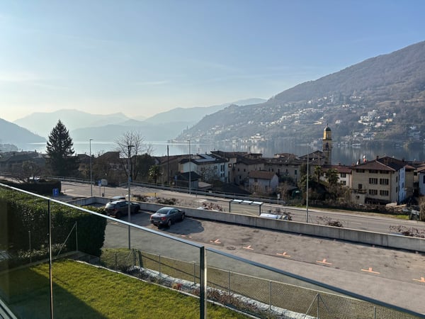 Neues Penthouse in Brusino - Seesicht und Bootsplatz! 10