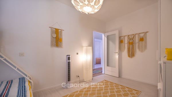Luminoso appartamento di 4.5 locali con balcone a Ponte Tresa 17