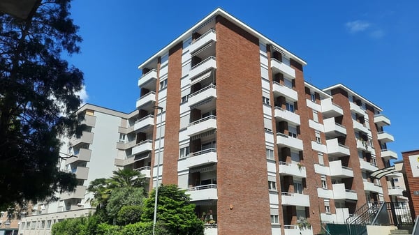 Lugano Centro, Luminoso Appartamento con terrazza, cantina 3