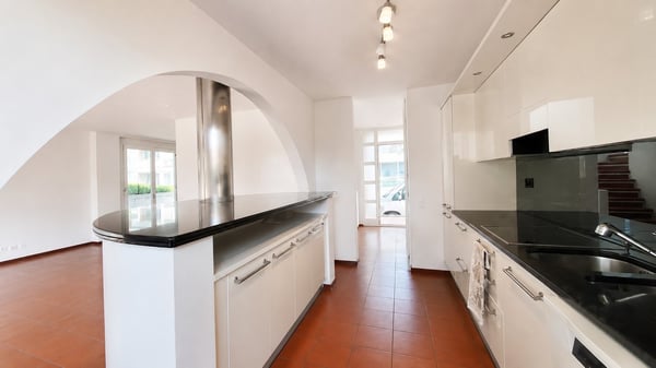 Soleggiata, Confortevole Villetta indipendente con portico, terrazza, giardino 10