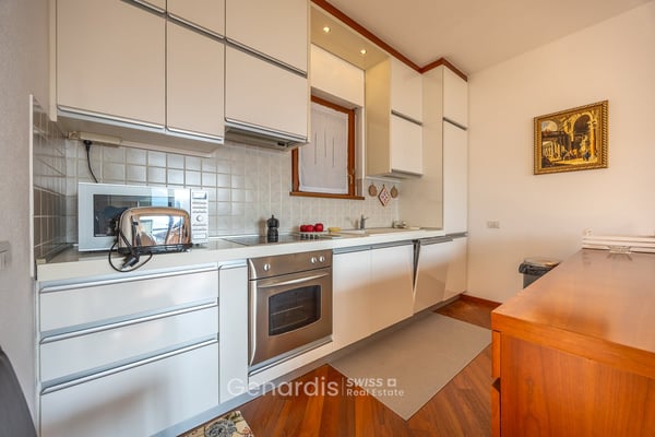 Elegante appartamento di 3 Locali con Vista Lago a Campione d'Italia 7