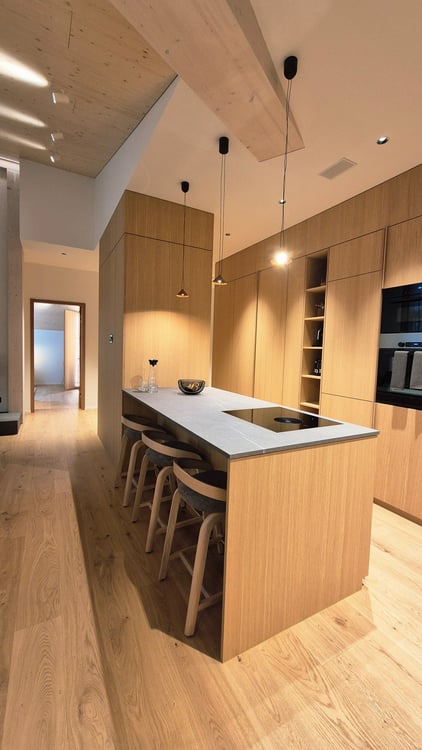 Ein Penthouse über den Dächern von Andermatt – modern, warm & alpin 3