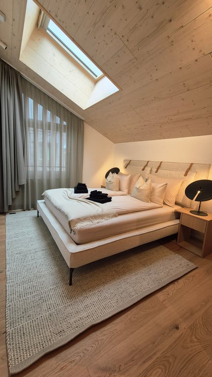 Ein Penthouse über den Dächern von Andermatt – modern, warm & alpin 5
