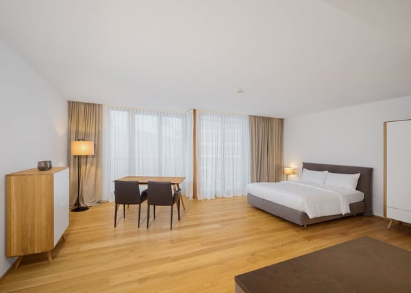 Alpine studio living with hotel service 1