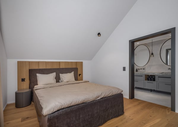 Two-Level Penthouse with Private Sauna 6