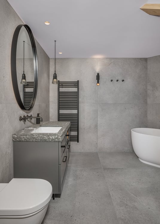 Two-Level Penthouse with Private Sauna 9