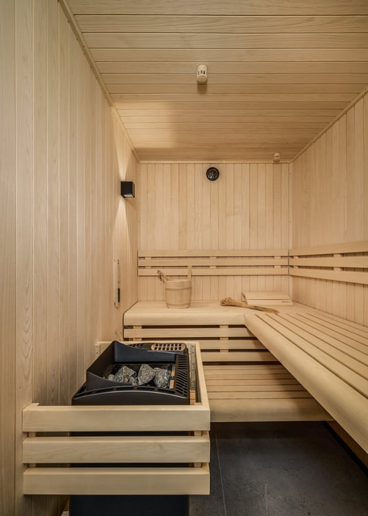 Two-Level Penthouse with Private Sauna 7