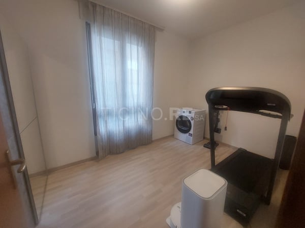 Lugano: Luminoso Appartamento 3.5 Locali con vista lago e città 9