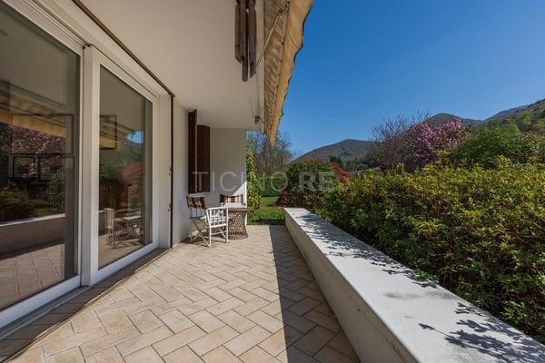 Villa con ampio giardino – a pochi minuti dal confine italo-svizzero 10