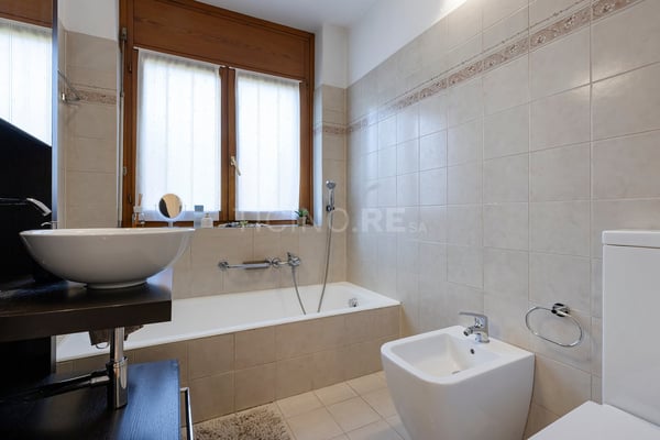 Casa unifamiliare di 5,5 locali con ampio giardino – Genestrerio (Mendrisiotto) 12