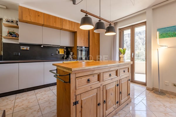 Villa vicino al lago a Figino – Privacy, natura e possibilità bifamiliare a pochi minuti da Lugano 9